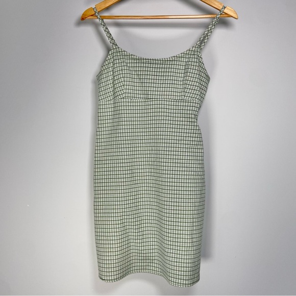 Brandy Melville Dresses & Skirts - John Galt Plaid Shift Dress Mini White Gingham Preppy Pistachio Green Picnic